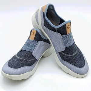 ECCO Biom Street Slip On Size 39 US 8 Blue Comfort Leather Athletic Walking Shoe